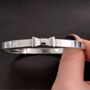 kate spade Silver Bow Bangle Bracelet